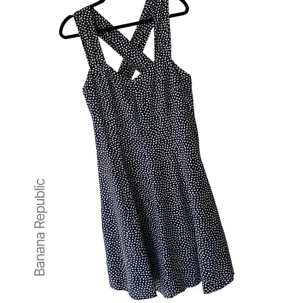 BANANA REPUBLIC NWOT SLEEVELESS DRESS CROSSOVER STRAPS NAVY BLUE WHITE | 12